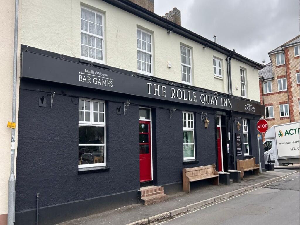 Main image of property: Rolle Quay Inn, Rolle Street, Barnstaple, Devon EX31 1JE