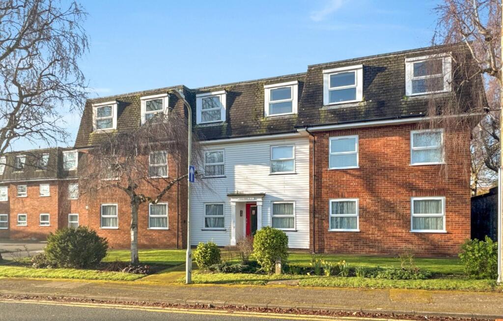 Main image of property: Upper Queens Road, Ashford TN24 8HG