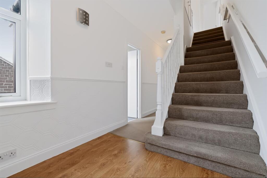 Apartment in Glasgow - View 4