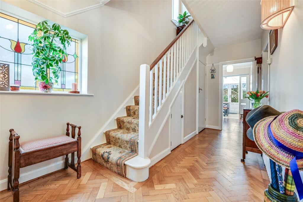 House in Chelmsford - View 2