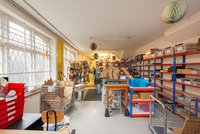 Bouverie Mews, Un...