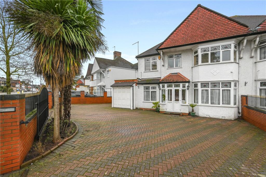 Main image of property: Chamberlayne Road, London, NW10