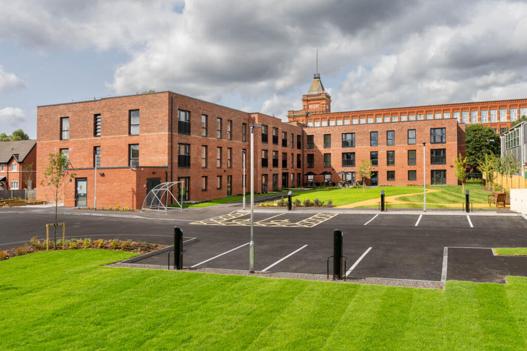 Ashton Road West,
Failsworth,
Manchester,
M35 0UL photo 4