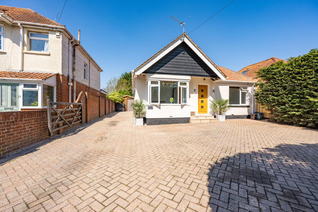 Main image of property: Botley Road, Southampton, SO19