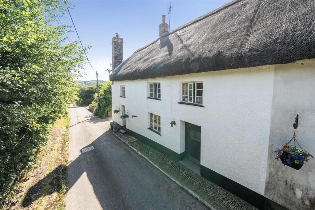 Main image of property: Chulmleigh