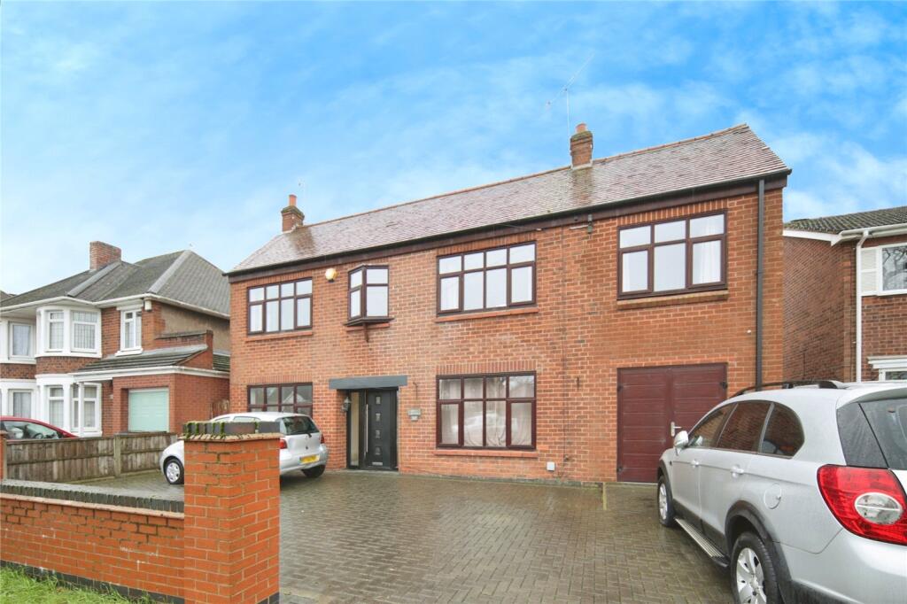 Main image of property: Smorrall Lane, Bedworth, Warwickshire, CV12