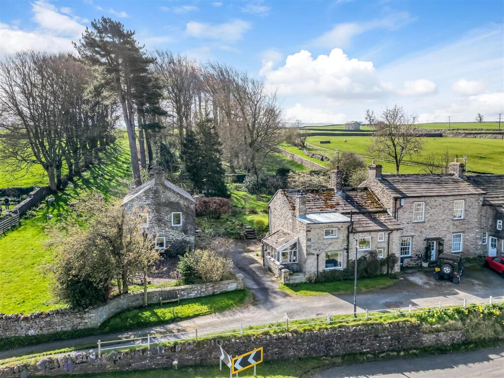 Main image of property: Thornton Road, Aysgarth, Leyburn