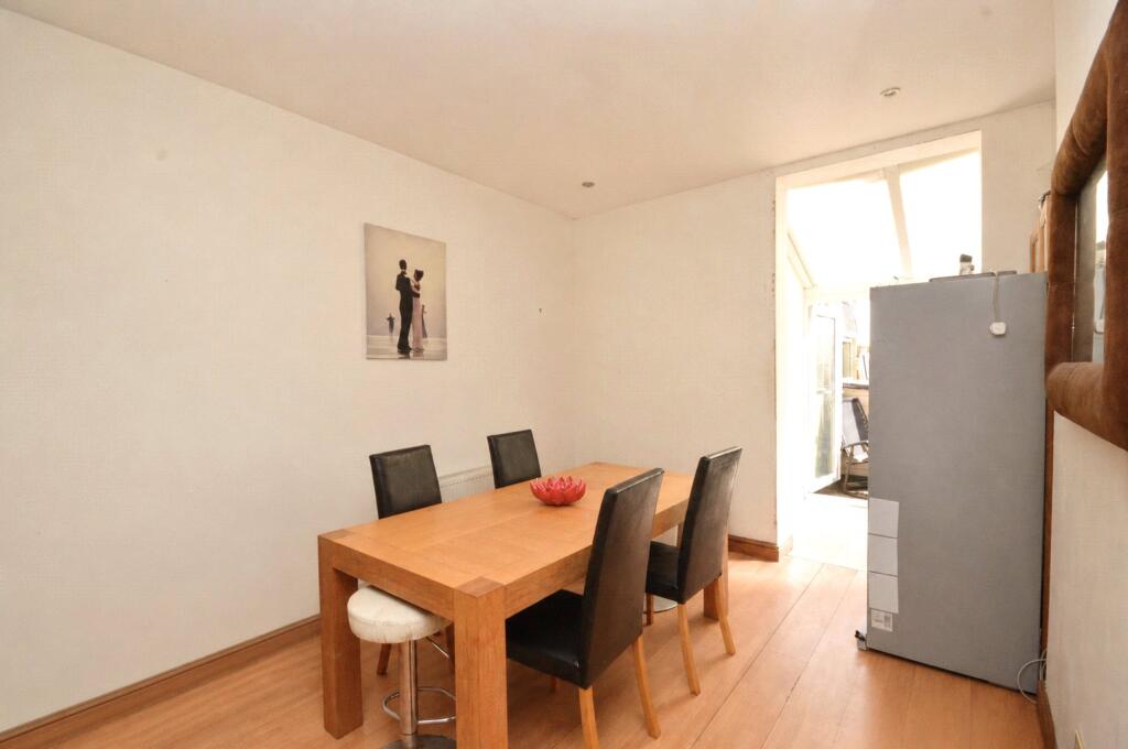 House in Plymouth - View 4