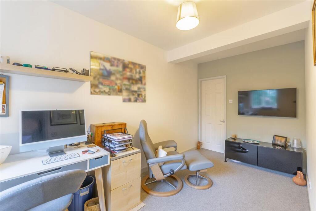House in Broxtowe, Brinsley - View 2