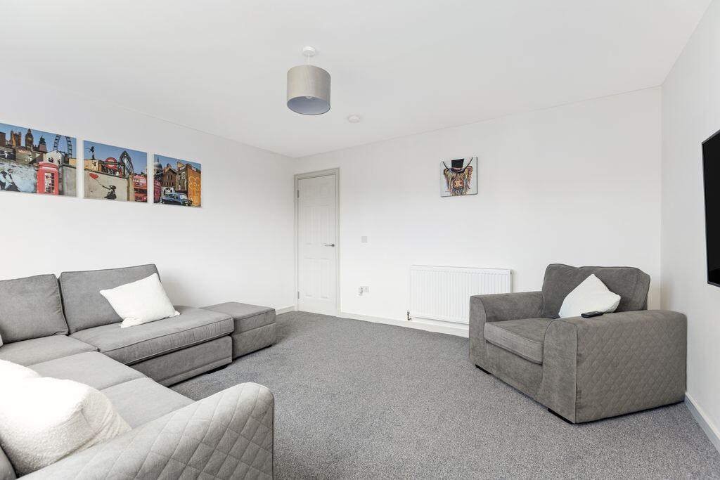Apartment in Edinburgh - View 3
