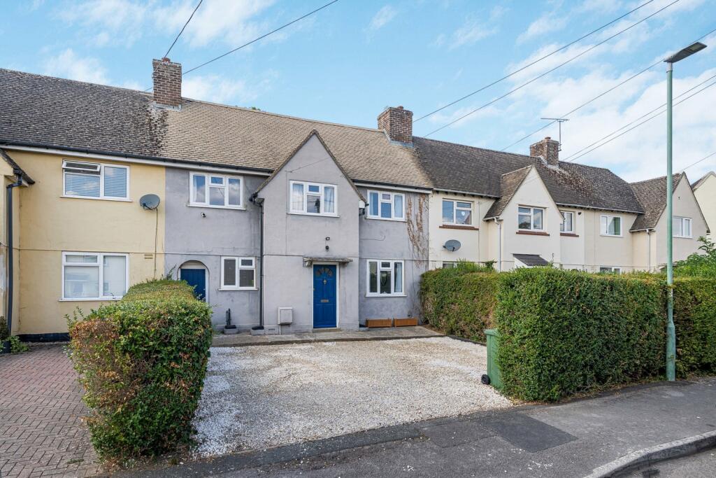 Main image of property: Woodlands Road, Cirencester, Gloucestershire, GL7