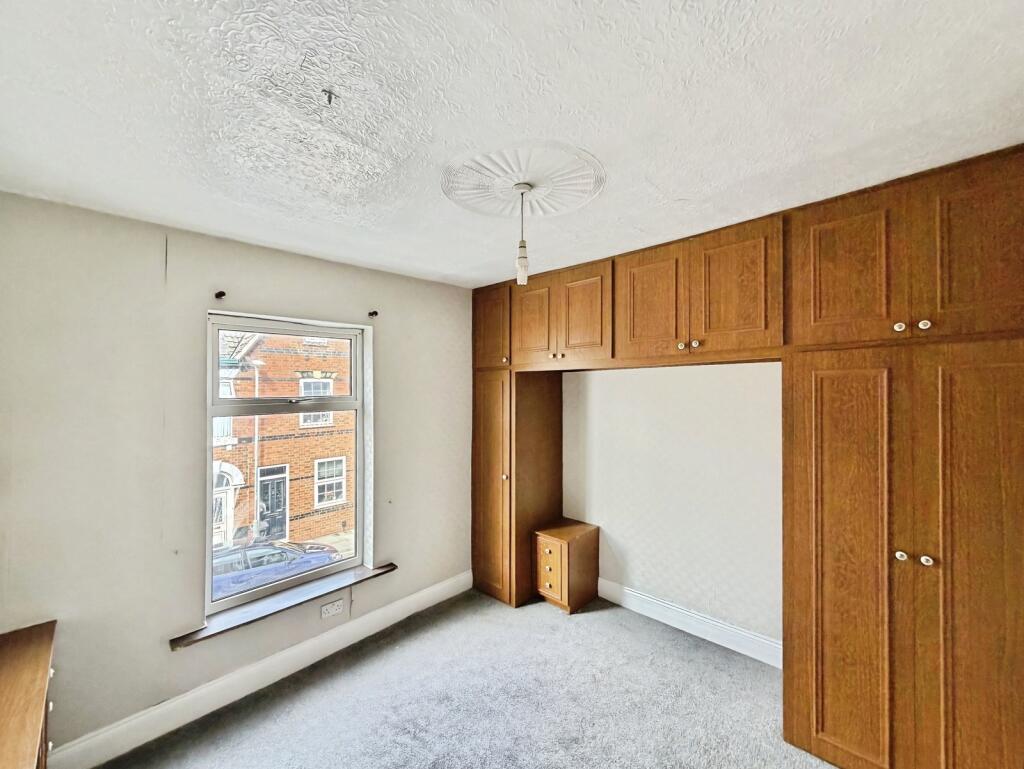 House in Doncaster - View 4