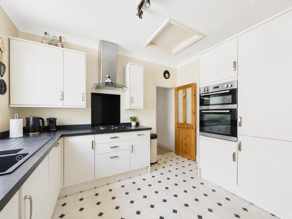 House in Portsmouth - View 4