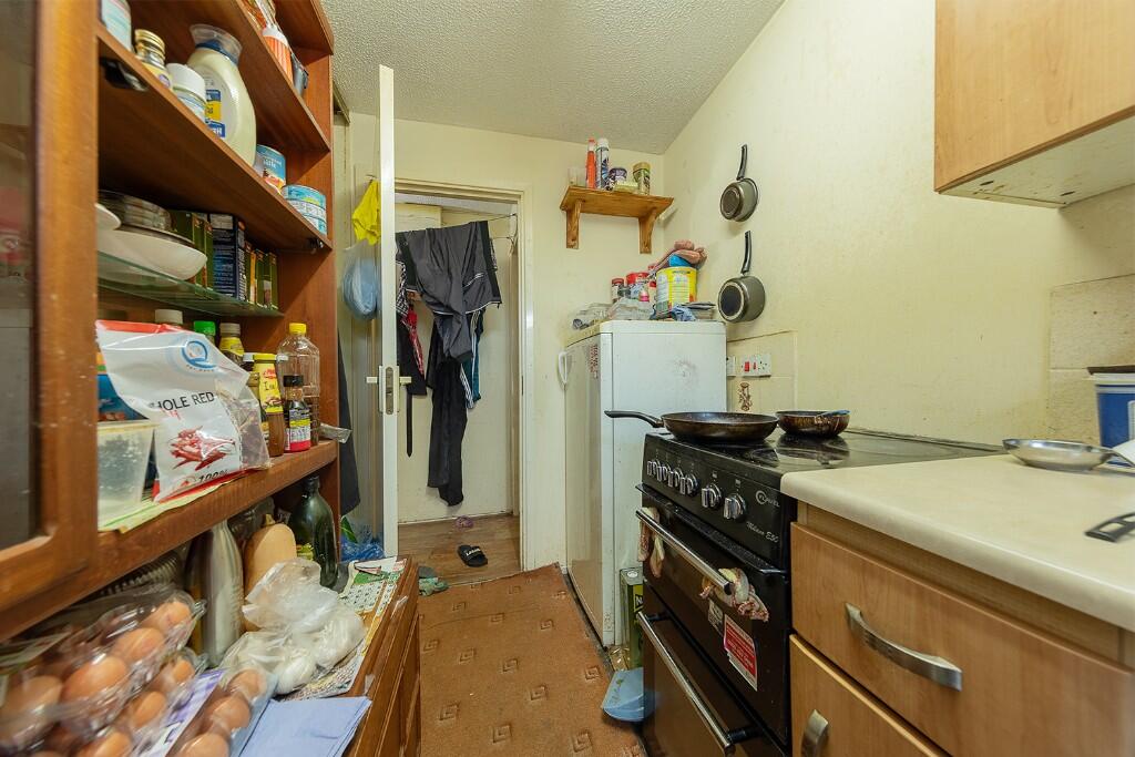 Apartment in Birmingham, West Midlands - View 4