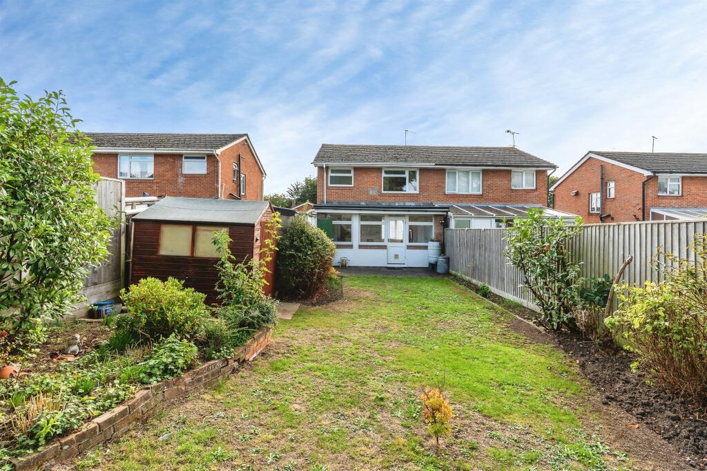 House in Eastleigh, Fair Oak and Horton Heath - View 4