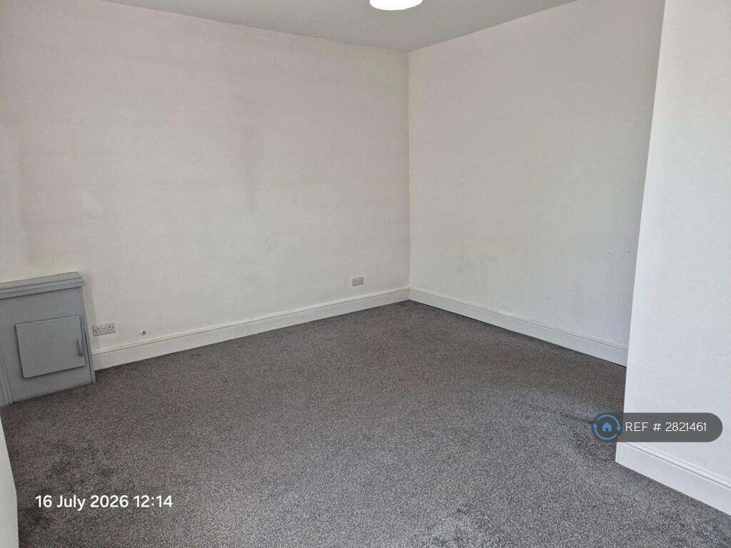 Apartment in Blackburn - View 4