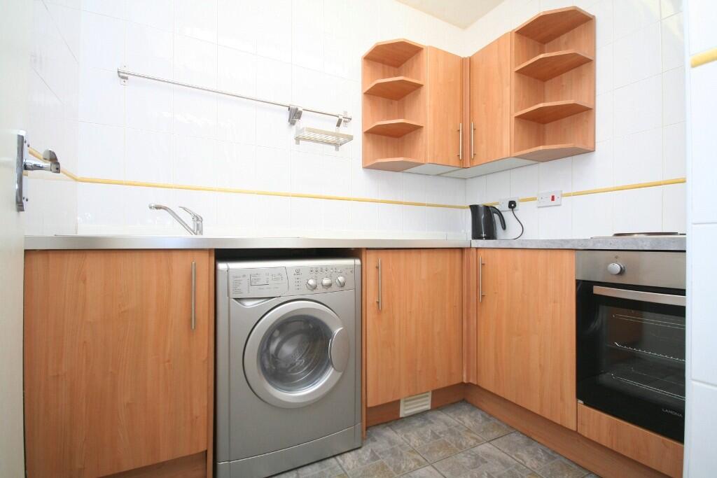 Apartment in Glasgow - View 5