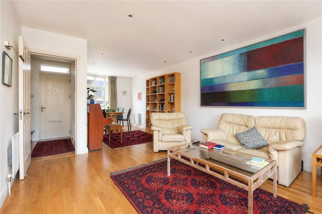 House in Cambridge, Newnham - View 2