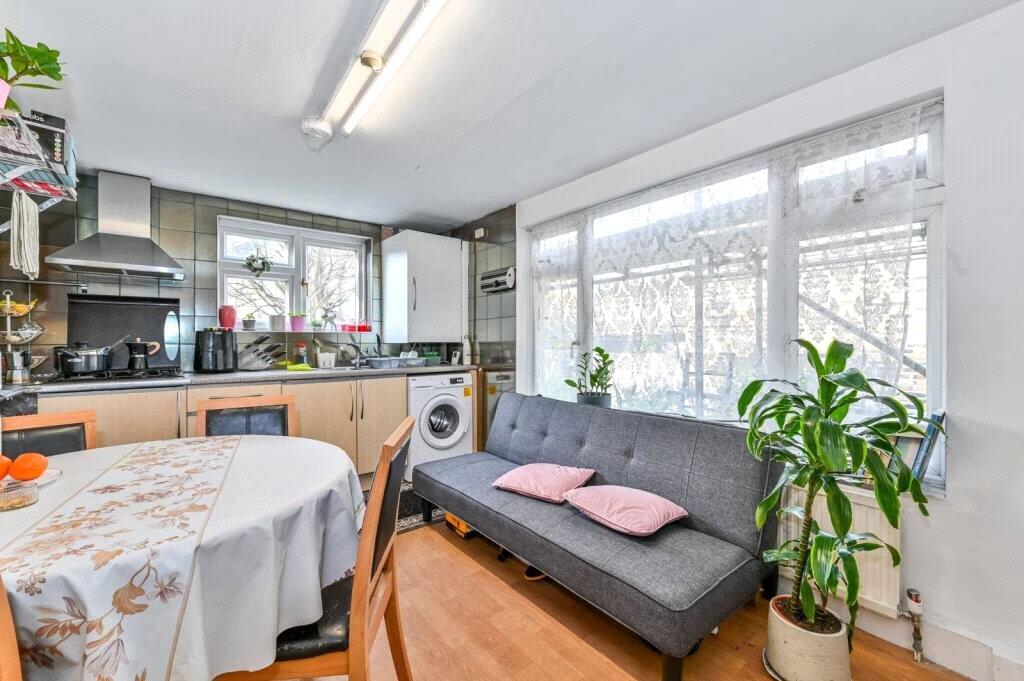 Caledonian Road, Islington, London, N7 - View 6