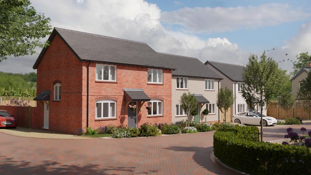 3-bed detached on Meadowbrook Gardens, Calmore, Hampshire, £525,000