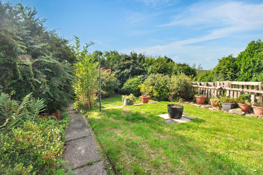 House in Kilmarnock - View 2