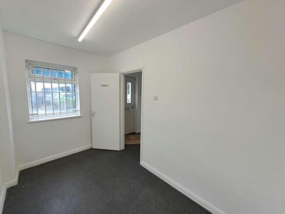 Unit 4 - Office (2).jpg