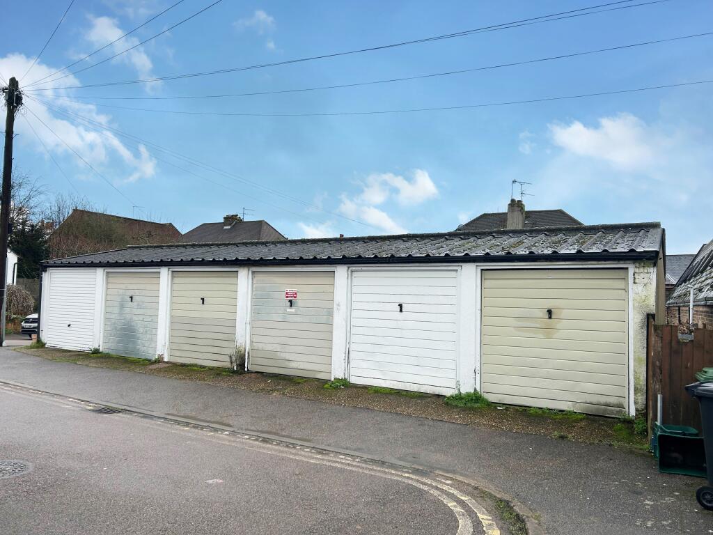 Garages at Vernon Close, St Albans, Hertfordshire, AL1 1PB - View 3