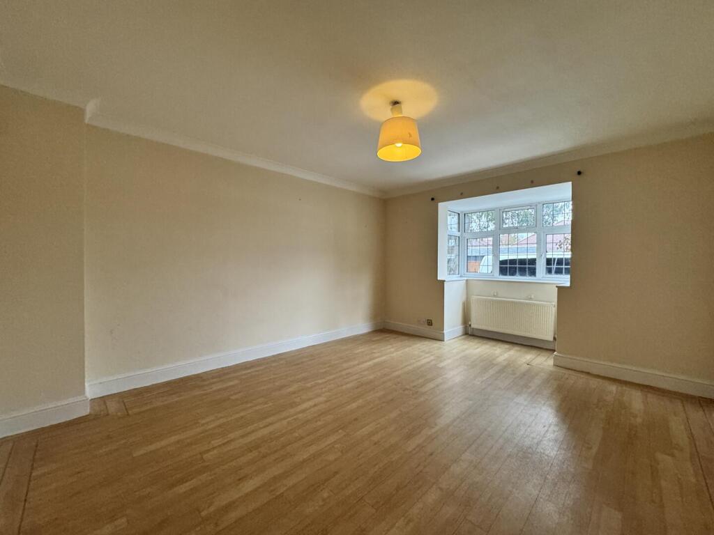 House in Southall - View 3
