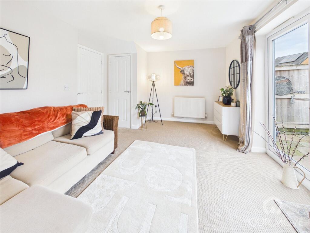 Sugarhill Crescent, Newton Aycliffe, DL5 photo 4