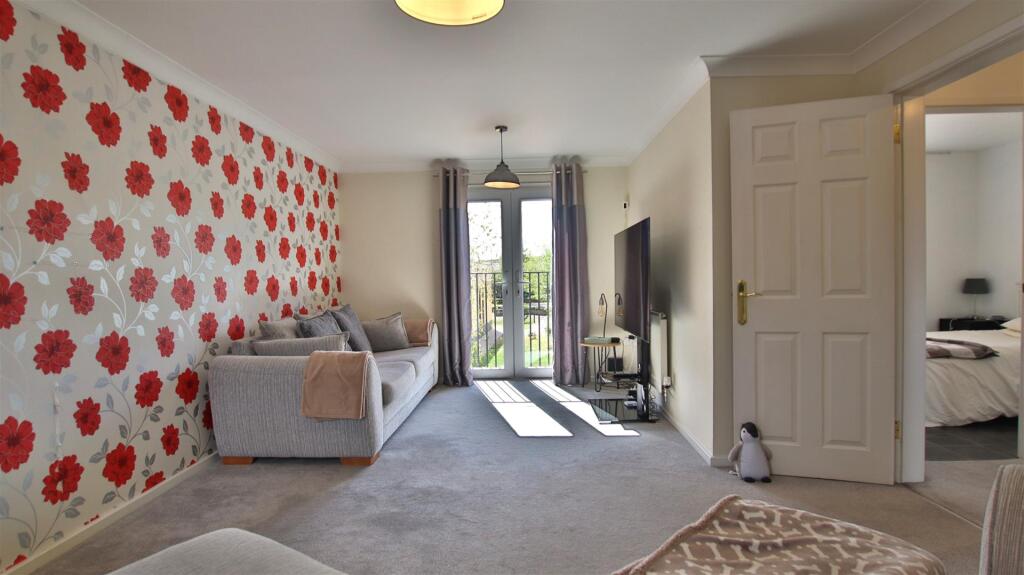 House in Tewkesbury, Wheatpieces - View 5