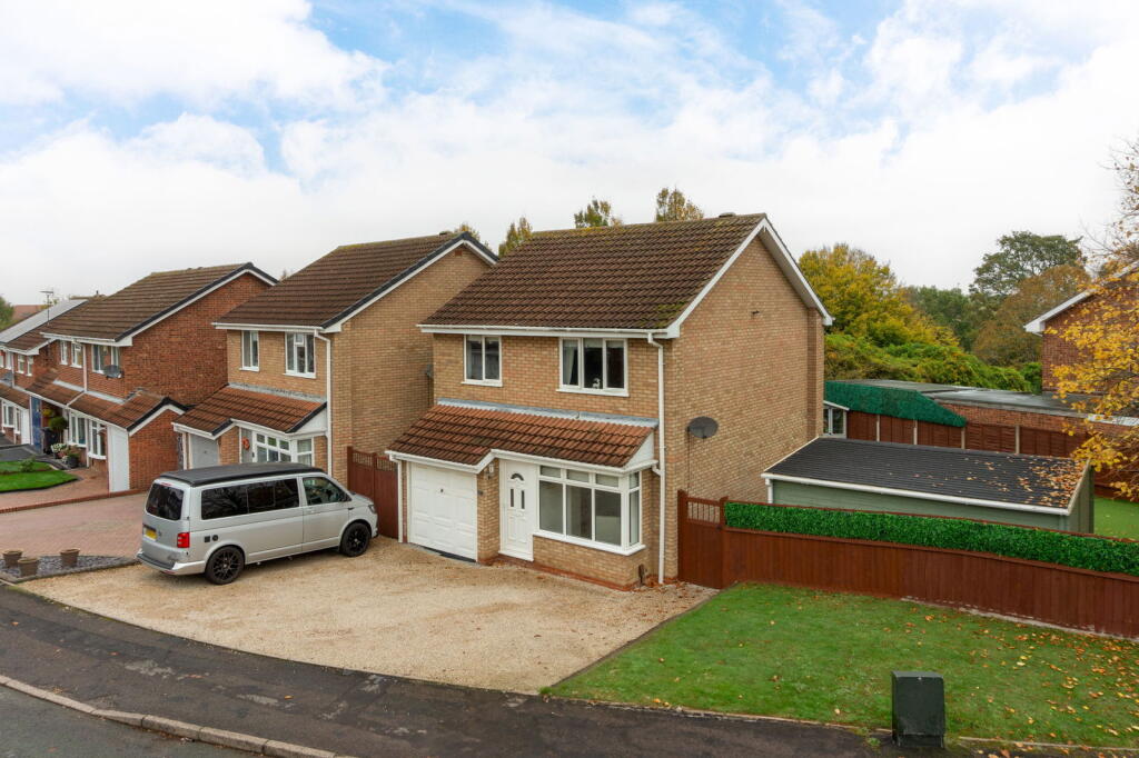 Main image of property: Goldcrest, Wilnecote, Tamworth