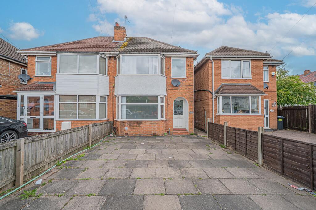 2-bed semi-detached on Parkdale Road, Birmingham, B26, £210,000