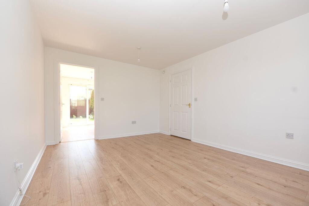 House in St Neots, Eynesbury - View 3