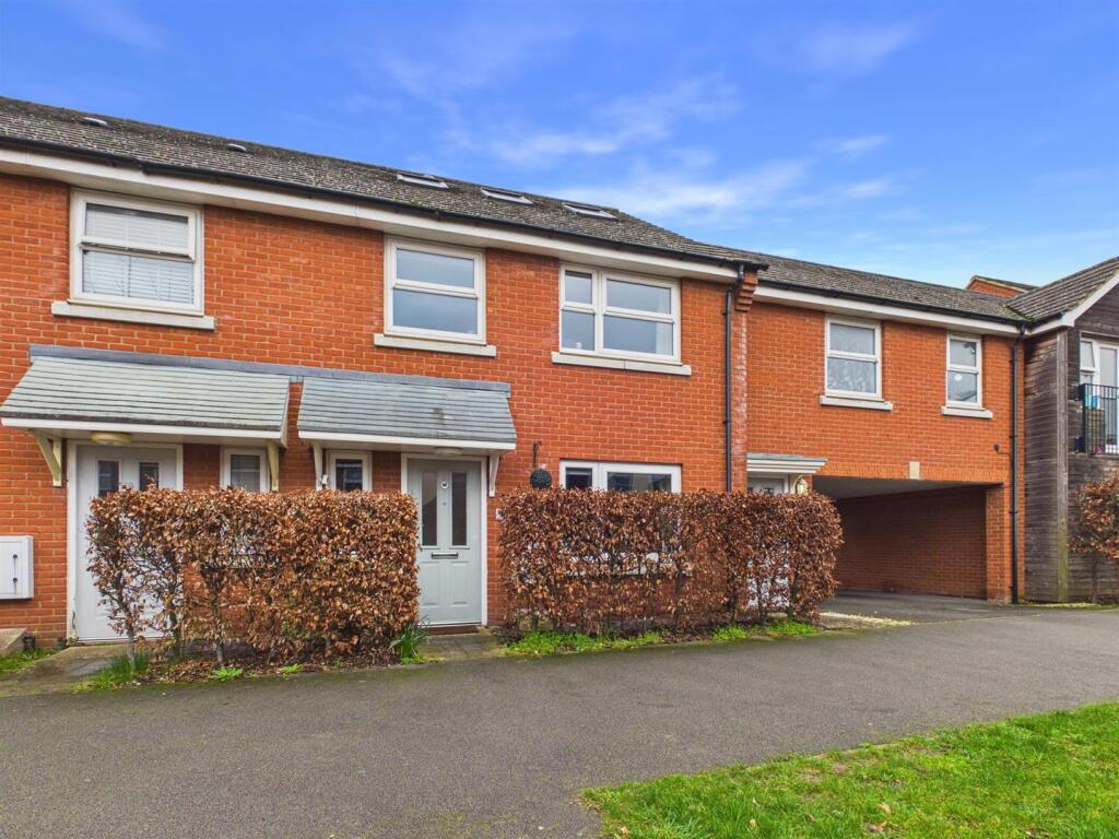 Main image of property: Paradise Orchard, Berryfields, Aylesbury