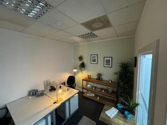 Show Suite 2