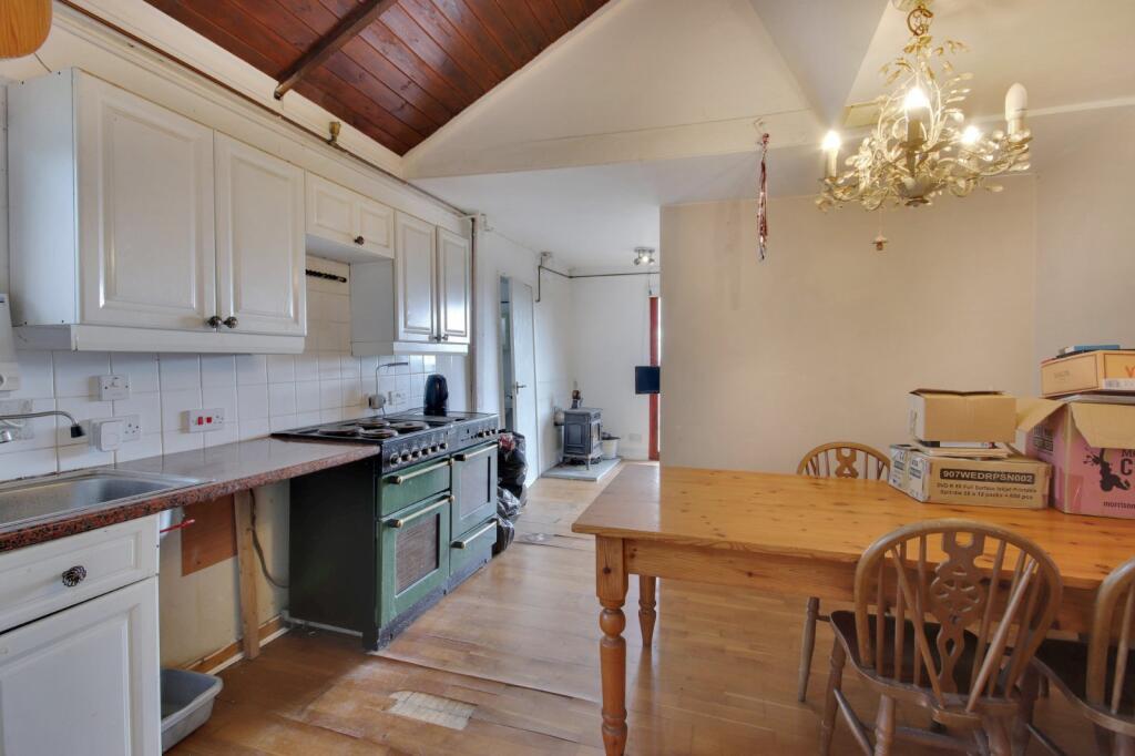 Royal Oak Lane, Crowhurst, TN33 - View 5