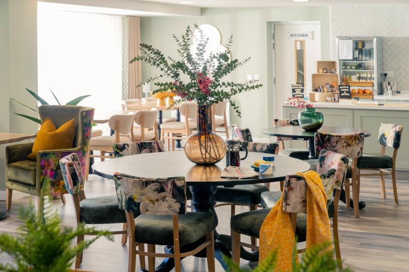 Main image of property: Wetherby Road,
Harrogate,
North Yorkshire,
HG2 7BU