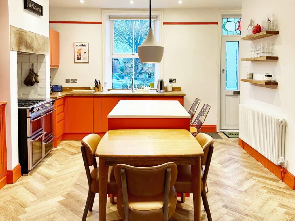 Main image of property: Prospect Terrace, Farsley, LS28