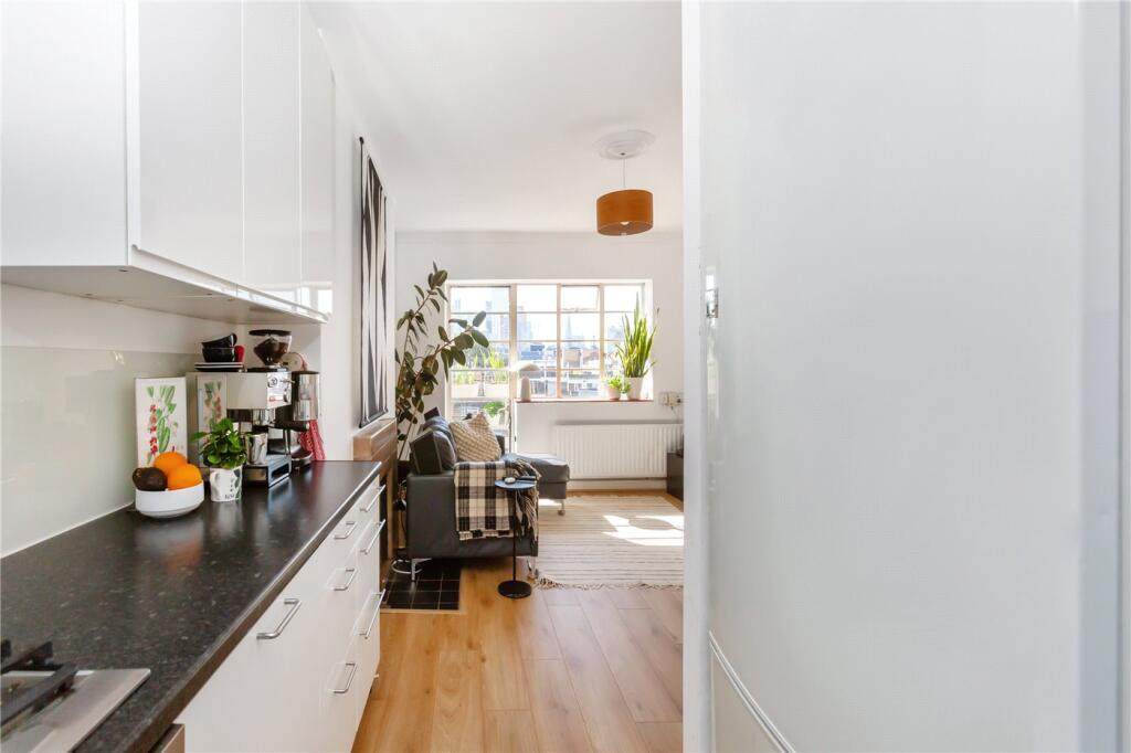 Apartment in London - View 3