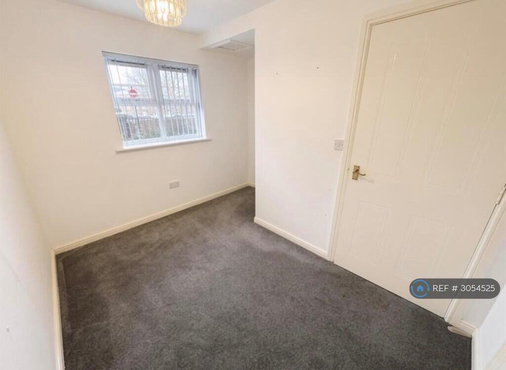 Apartment in Sunderland - View 5