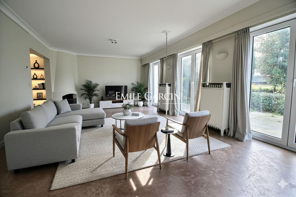 Main image of property: Flemish Brabant, Halle-Vilvoorde, St-Genesius-Rode