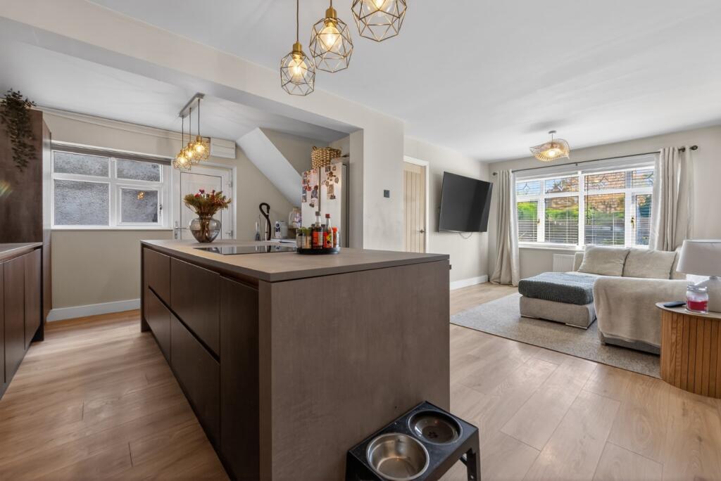 Main image of property: Wentloog Road, Rumney, Cardiff, South Glamorgan, CF3
