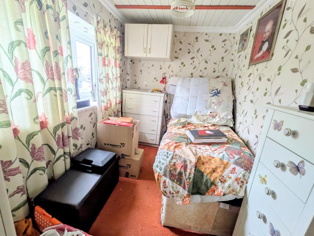 Additional image 7 of Sticker Lane, Bradford, BD4