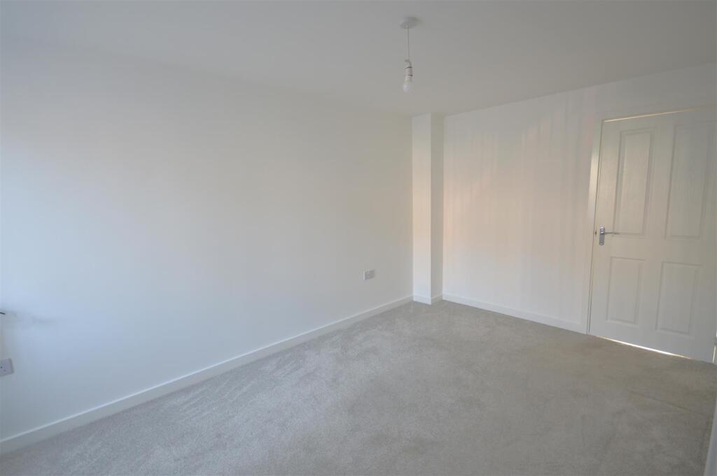Yates Close, Weldon, - More