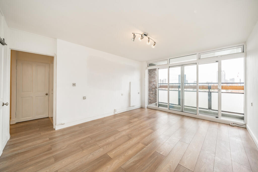 Apartment in London - View 3