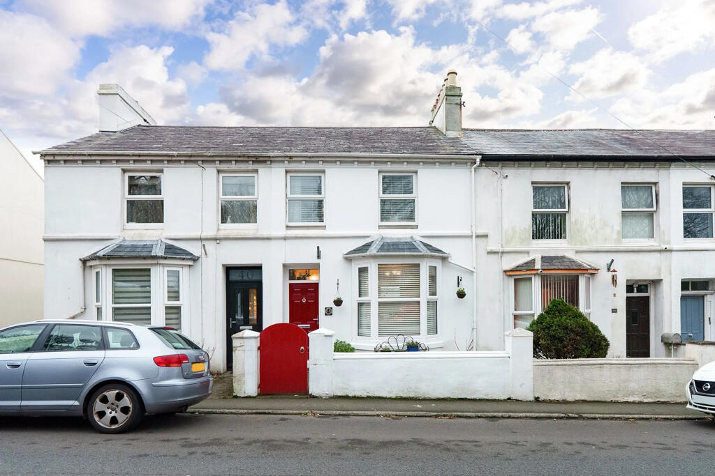 3-bed terraced on 42, Summerhill Road, Onchan, £309,000