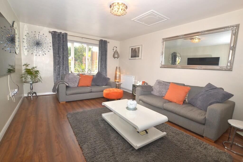House in South Kesteven, Foston - More