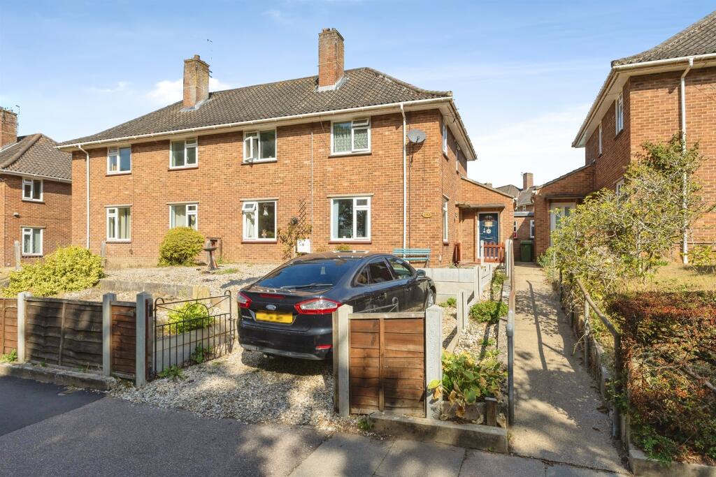Main image of property: North Park Avenue, Norwich