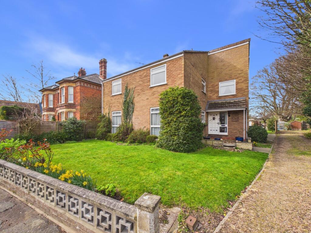 Main image of property: High Street, Melbourn, Royston, SG8