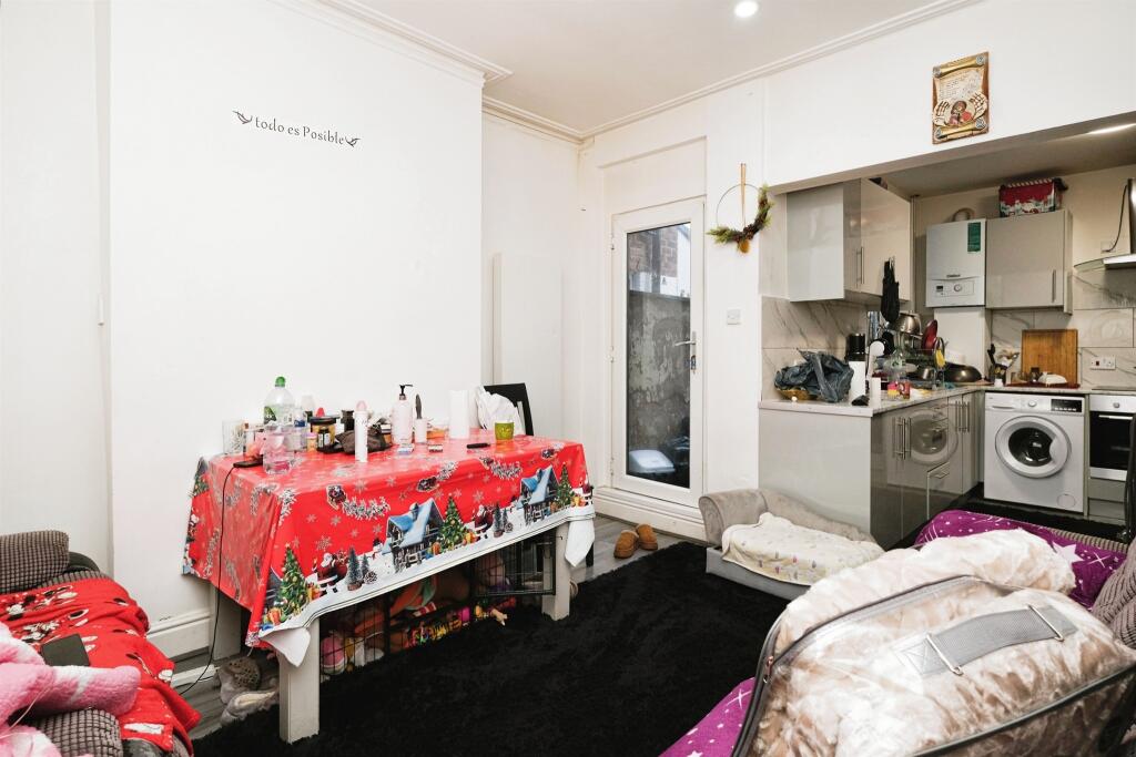 House in Liverpool, Kensington Fields, Kensington - View 3